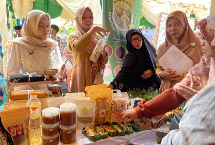28 Gampong di Lhoknga Antusias Pamerkan Produk UMKM di Bazar Kampanye We Can