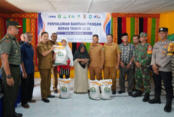 2.848 Keluarga di Sabang Terima Bantuan Pangan Beras dari Pemerintah