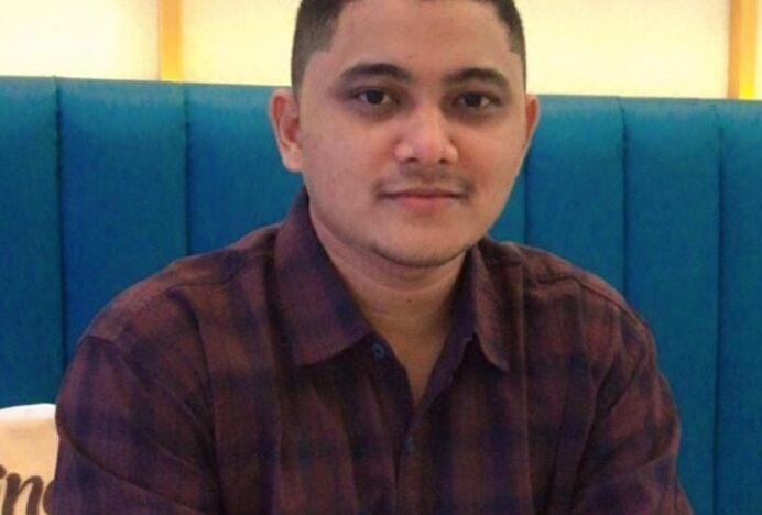 Keteladanan: Bahasa Pendidikan yang Abadi