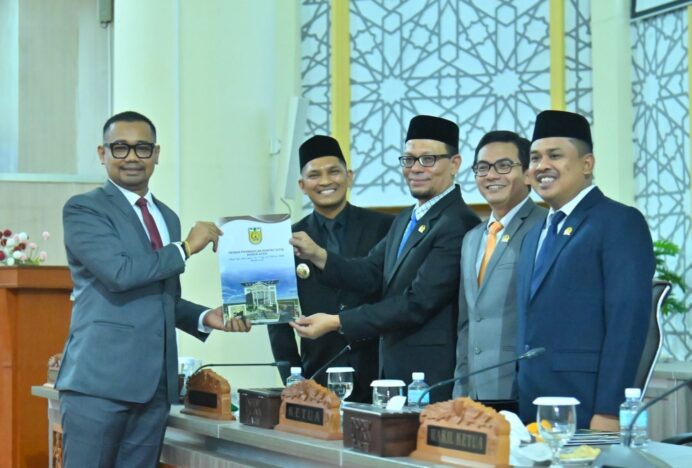 Fraksi Golkar, PPP dan PKB DPRK Banda Aceh Minta Pemko Tingkatkan Sosialisasi Pemahaman Kesadaran Para Wajib Pajak