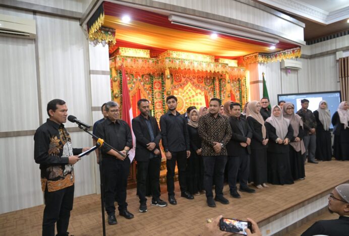 Wabup Aceh Kukuhkan Pengurus Aceh Australian Alumni Periode 2025–2028