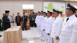 Bupati Aceh Tengah Lantik 8 Reje, Tegaskan Tugas Pengabdian ke Masyarakat