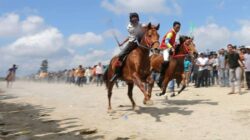 Aneka Lomba Siap Meriahkan HUT ke-80 RI, dari Pawai Budaya Sampai Pacuan Kuda Tradisional