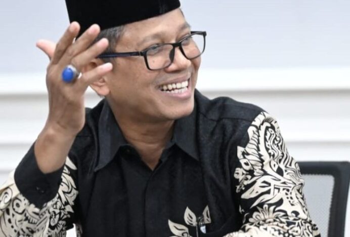 Anggota DPRK Fraksi Demokrat Keuchik Arifin Desak DPMG Banda Aceh Gelar Pemilihan Keuchik Serentak