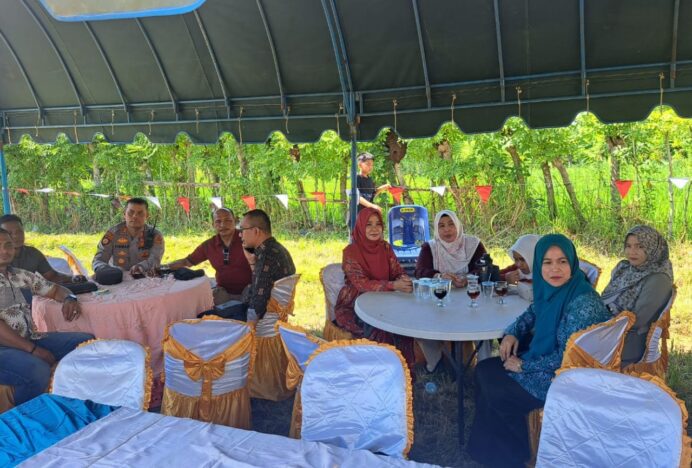 Camat Darul Imarah Hadiri Aneka Lomba HUT ke-80 RI di Lheu Blang