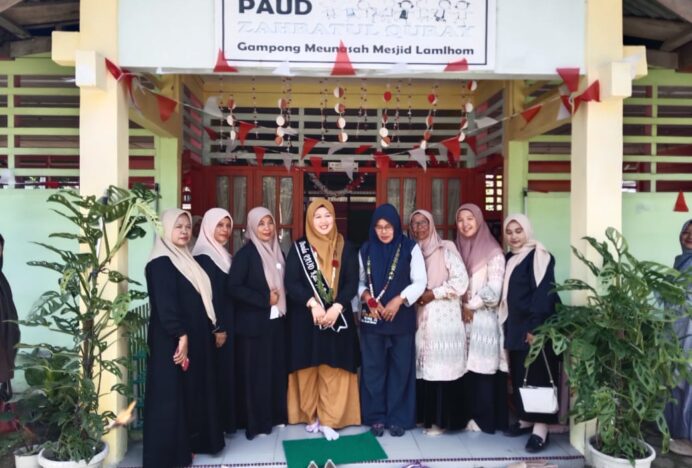 Bunda PAUD Aceh Besar Sambangi PAUD Zahratul Quray Meunasah Mesjid Lamlhom