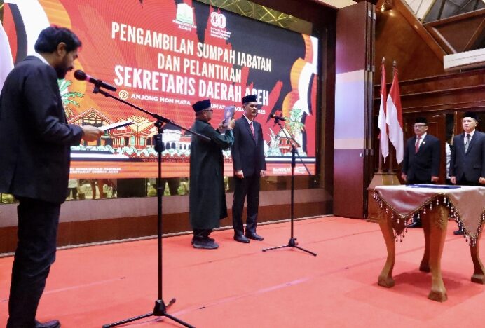 Gubernur Muzakir Manaf Lantik M Nasir Sebagai Sekda Aceh