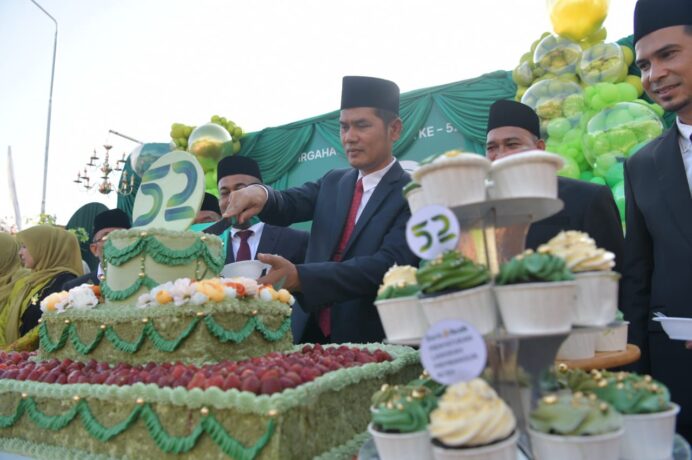 Pimpin Upacara HUT ke-52 Bank Aceh, Plt Sekda Harapkan Jadi Bank Daerah Nomor Satu di Indonesia