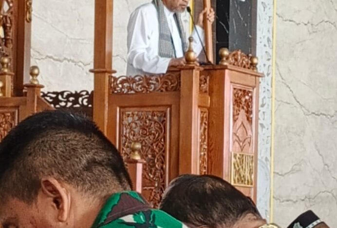 Kakankemenag Banda Aceh Jadi Khatib Jumat di Masjid Kodam Iskandar Muda