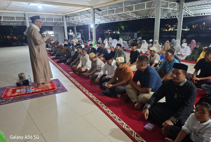 Kemenag Banda Aceh Gelar Pengajian Perdana untuk Pedagang Blang Padang