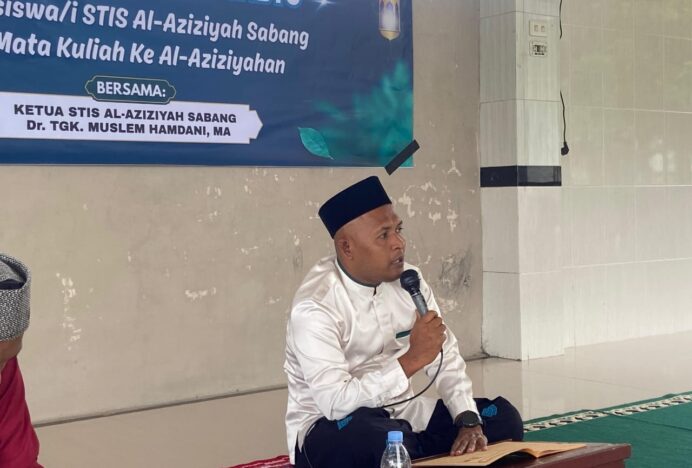 Ketua STIS Al-Aziziyah Sabang Launching Pengajian Fardhu ‘Ain Bagi Seluruh Mahasiswa