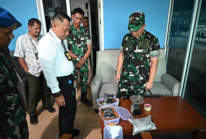Personel Lanud SIM dan Avsec Gagalkan Penyelundupan Narkoba di Kargo Bandara