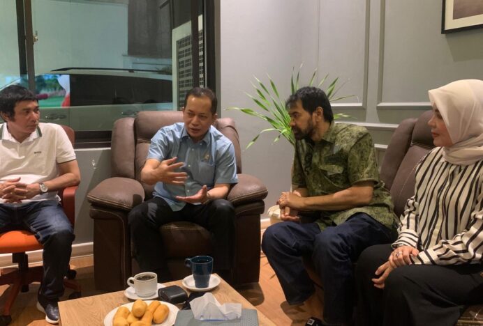 Perkuat Ekonomi Aceh, Gubernur Mualem Temui Menteri Koperasi di Jakarta