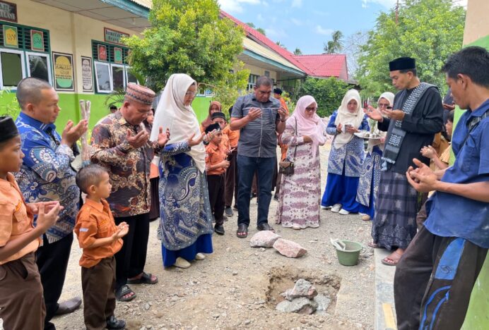 Semarak Maulid Nabi di MIN 5 Aceh Besar dan Peletakan Batu Pertama Gedung UKS Baru