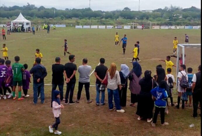 Hari Ketiga Turnamen Sepakbola Usia Dini Meriah, Laga Penentuan Babak Berikutnya Menegangkan