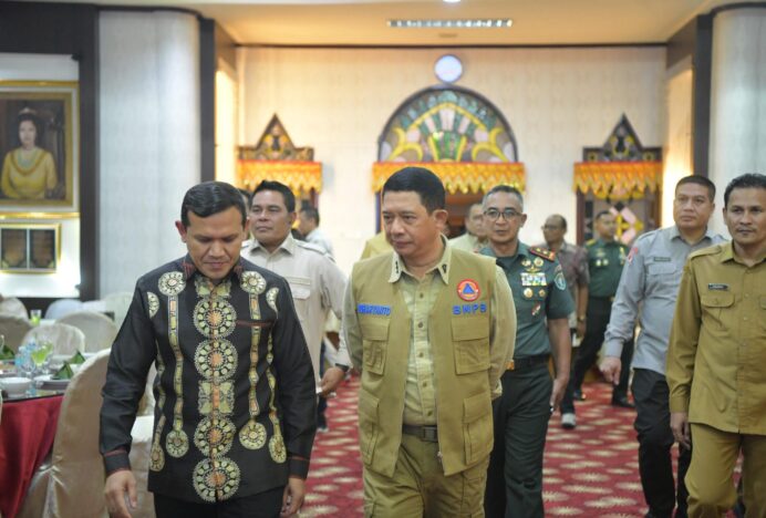 Wagub Fadhlullah Ramah Tamah dengan Kepala BNPB