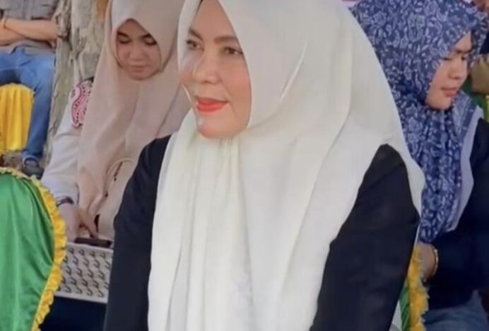 Anggota DPRA Bunda Salma Serap Aspirasi Warga Langkahan