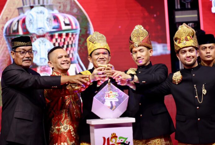Wakil Gubernur Aceh Buka Pekan Kebudayaan Aceh Barat 2025
