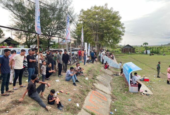 Ratusan Mata Saksikan Laga Final Sepakbola Eksekutif HUT ke-13 Media Pos Aceh
