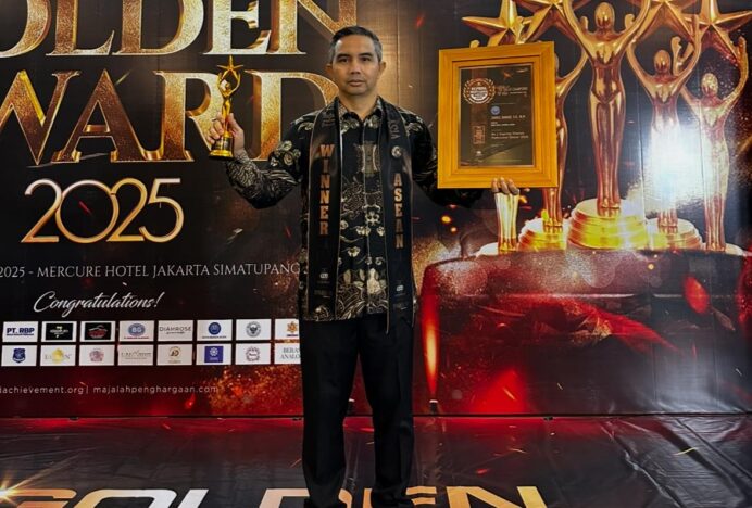 Kepala BNN Kota Banda Aceh Raih Inspiring Professional Award 2025