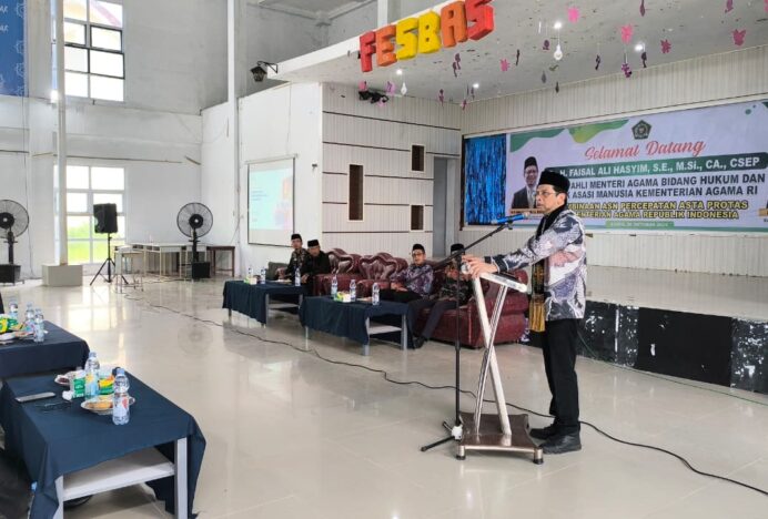 Staf Ahli Menteri Agama RI Lakukan Pembinaan ASN di Kemenag Aceh Timur