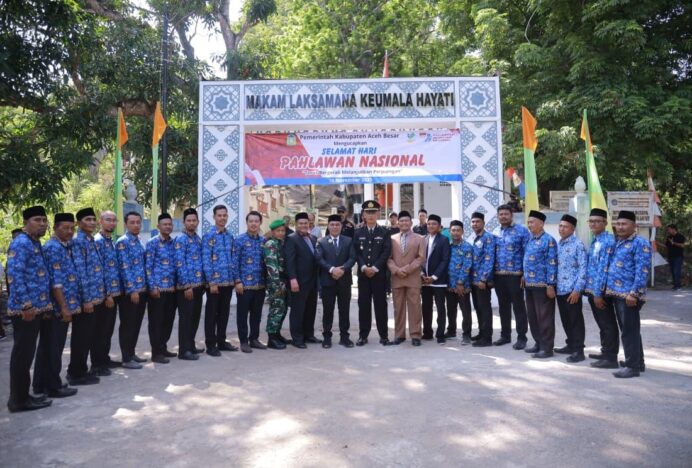 Tahun Ini Berbeda, Bupati Aceh Besar Pimpin Ziarah Serentak di Tujuh Titik