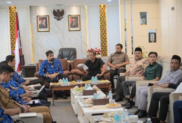 Gubernur Mualem dan DPRA Bahas Rancangan APBA 2026