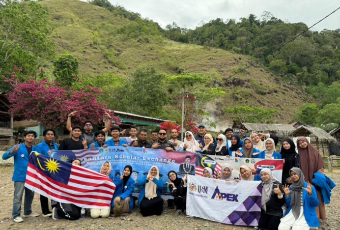 FDK UIN dan PPSK USM Gelar Baksos di Ie Seum