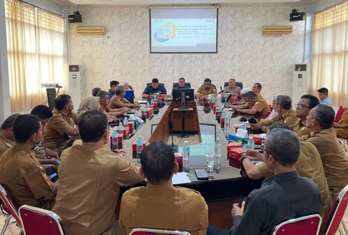 Kadis Pangan dan Camat se-Aceh Besar Ikuti Rapat Sosialisasi PBP Beras dan Minyak Goreng