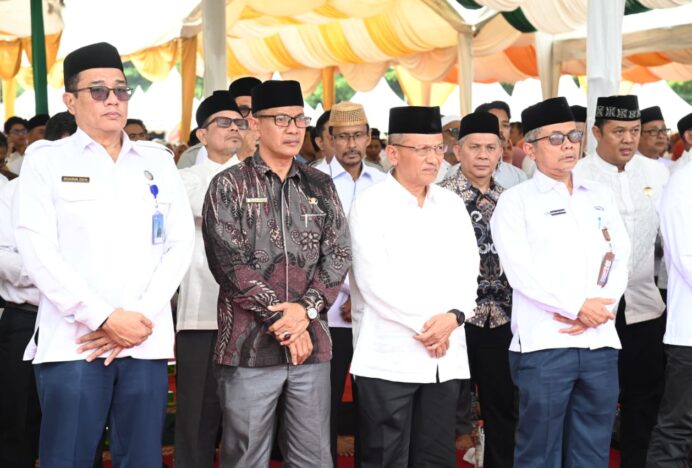 Staf Ahli Adi Darma Hadiri Peringatan Maulid Nabi Muhammad SAW di Blang Padang