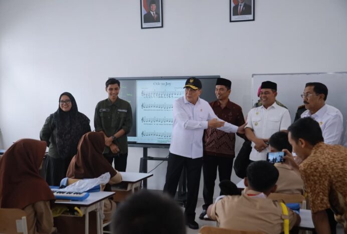Dampingi Menko Polkam RI, Bupati Aceh Besar Tinjau Sekolah Rakyat di Darussa’adah