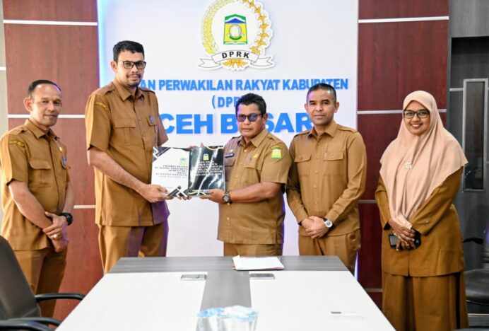 Pemkab Serahkan KUA PPAS untuk Dibahas DPRK Aceh Besar
