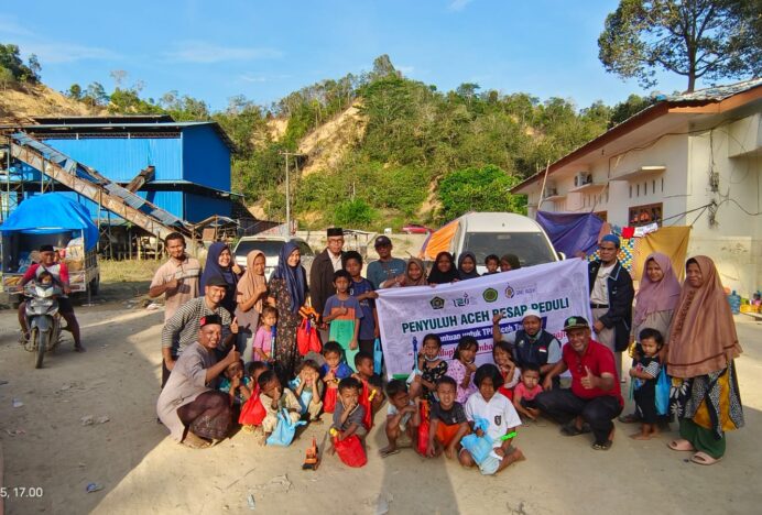 IPARI dan Pokjaluh Kemenag Aceh Besar Gelar Trauma Healing di Pedalaman Aceh Tamiang