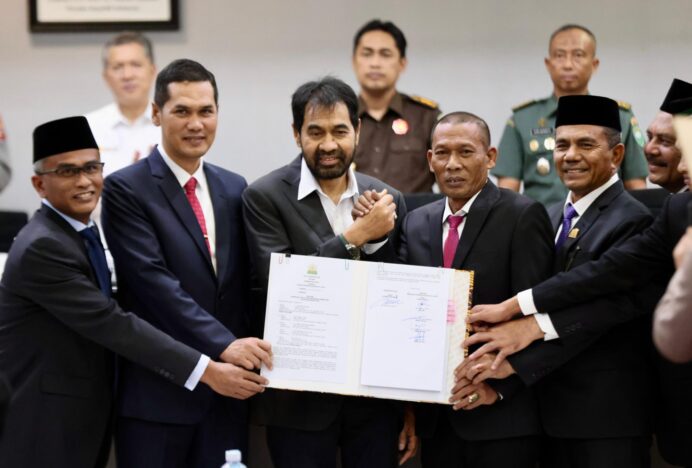 Gubernur Mualem dan DPRA Teken KUA-PPAS 2026