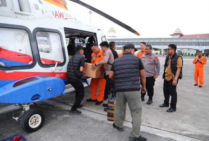 Polda Aceh Kembali Kirimkan Bantuan dan Nakes Ke Aceh Tamiang