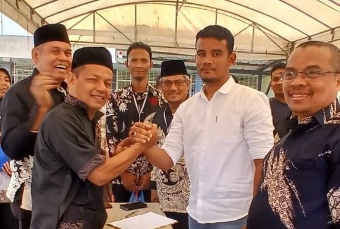 Fajrisyah Terpilih sebagai Keuchik Doy, Ungguli Petahana