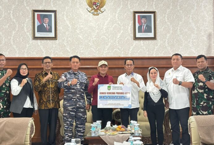 Solidaritas Lintas Daerah untuk Aceh, Sulsel, Bone, dan Batam Salurkan Bantuan Rp10,3 Miliar