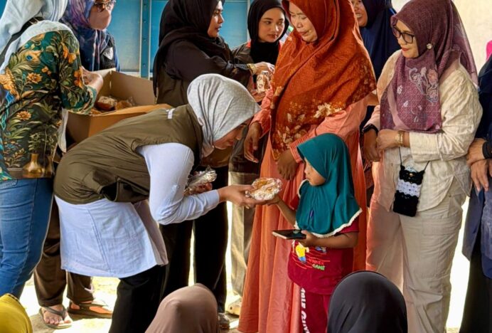 Ketua DWP Aceh Salurkan Bantuan Pemulihan Pascabanjir di Aceh Tamiang