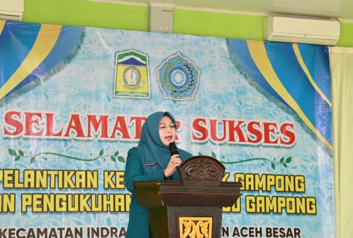 Rita Mayasari Saksikan Pelantikan Ketua TP—PKK dan Pengukuhan Bunda PAUD Gampong se-Indrapuri
