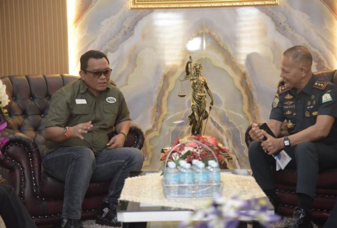Kepala Kejaksaan Tinggi Aceh Terima Audiensi Plt Kasatpol PP dan WH Aceh