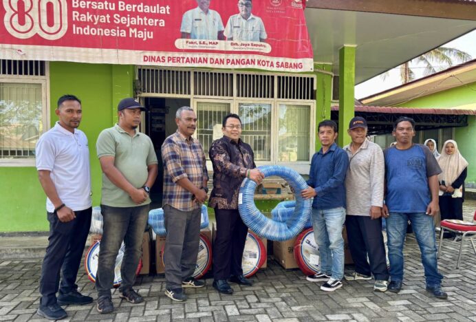 Petani Sabang Terima Bantuan Pompa Air, Wali Kota: Manfaatkan Secara Optimal