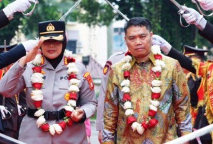 Istri Direktur KPK Jadi Kapolres Metro Bekasi, Ini Profilnya