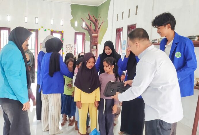 Universitas Samudra Lakukan Pendampingan Anak Terdampak Banjir di Alue Ie Puteh