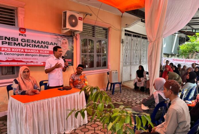 Atasi Banjir Genangan, PKS Banda Aceh Launching Program EGP Pembuatan Lubang Biopori