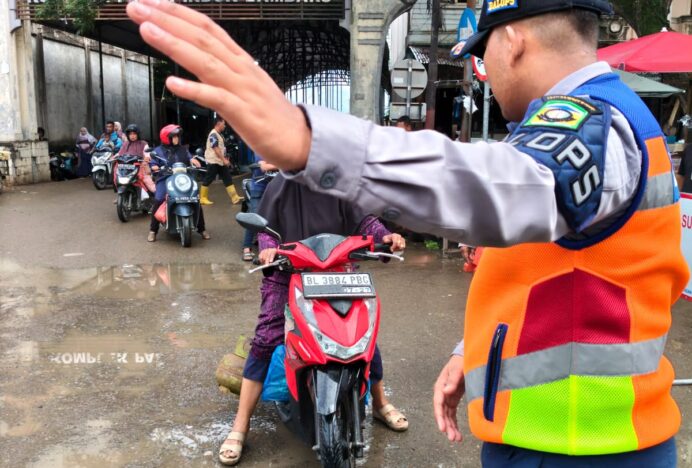 Dishub Aceh Besar Terapkan Rekayasa Lalu Lintas di Pasar Induk Lambaro