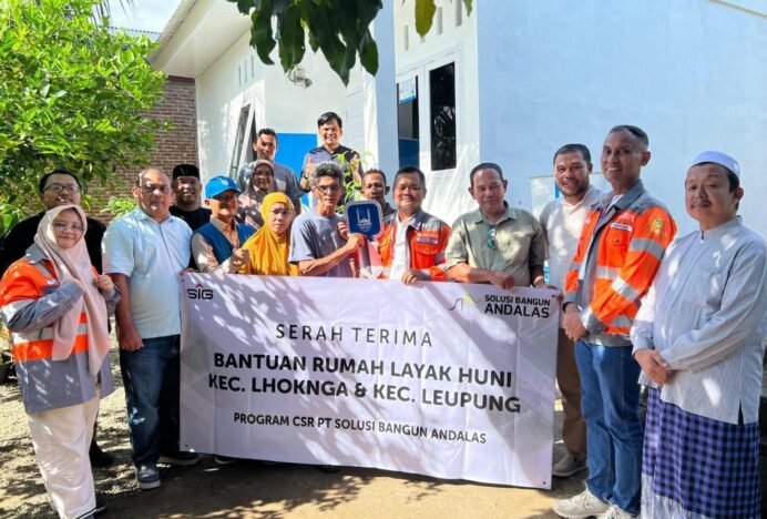 SBA Serahkan Dua Rumah Layak Huni untuk Warga Lhoknga dan Leupung