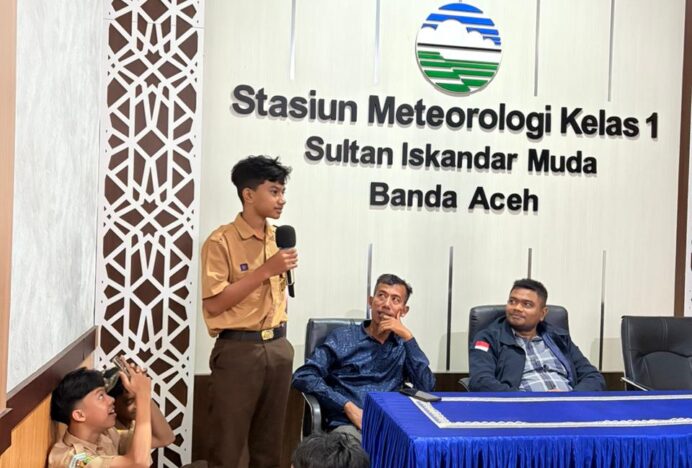 Siswa MAN 1 Aceh Besar Kunjungi BMKG, Pelajari Penerapan Fisika Secara Langsung