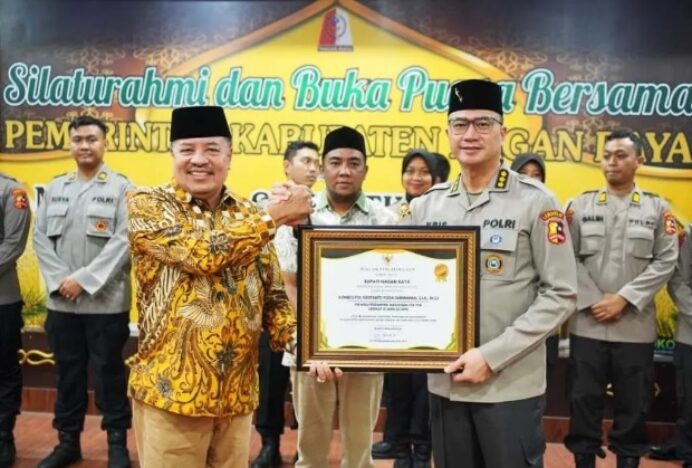 Pemkab Nagan Raya Anugerahkan Penghargaan kepada Mahasiswa STIK-PTIK Polri atas Pengabdian Pascabencana