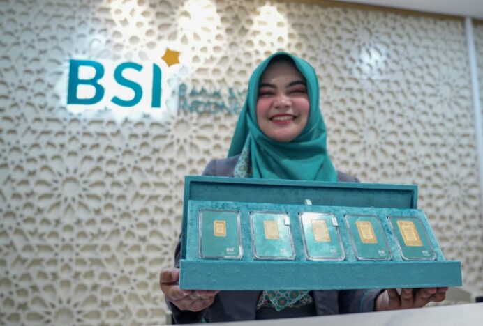 Tren Harga Emas Naik, BSI Pastikan Stok Emas Aman