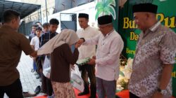 Asisten I Sekda Aceh Besar Bersama Bank Aceh Syariah Jantho Serahkan Santunan Anak Yatim
